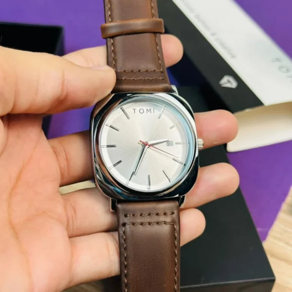 TOMI Square Minimalist | Contemporary Leather Edition